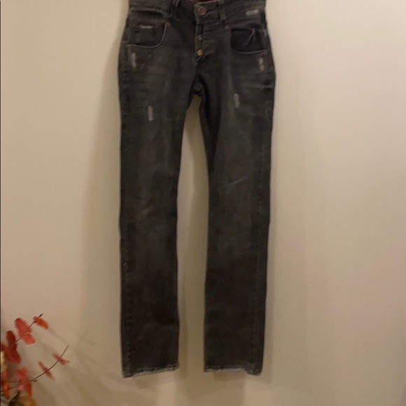 Jeans - Picture 1 of 5